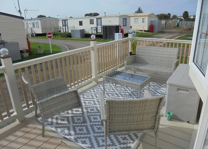 Golden Sands: Granada Gs 6 Berth, Central Heated, Large Veranda, Access To The Beach